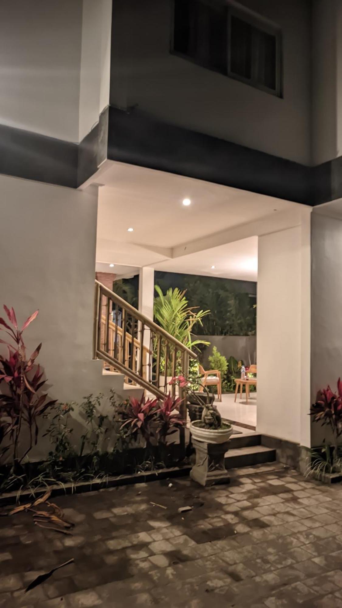 Sujiwa Ubud Hotel & Villa Eksteriør billede